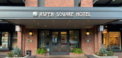 ASPEN SQUARE CONDOMINIUM HOTEL image 2